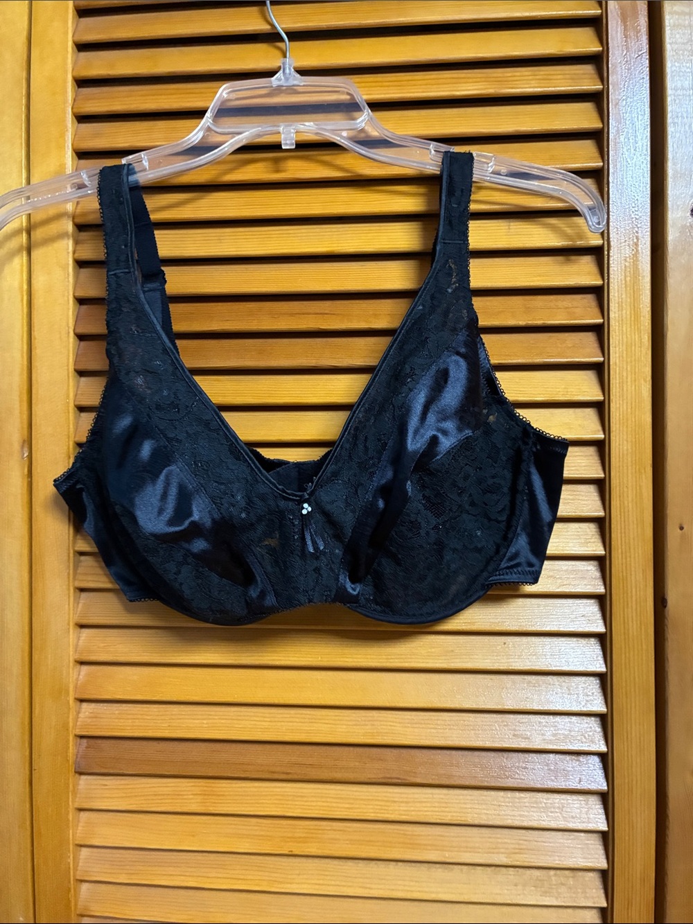 Wacoal Black Satin & Lace Underwire Support Bra